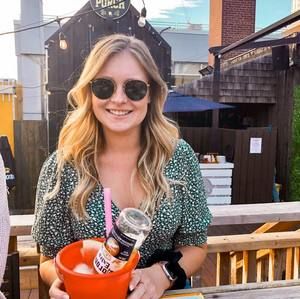 Meet your Posher, Tori